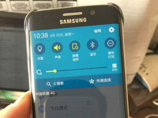 深陷重力感應(yīng)門，首批三星Galaxy S6 edge問題多