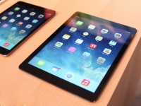 蘋果將與IBM合作 免費(fèi)為日本老人提供iPad