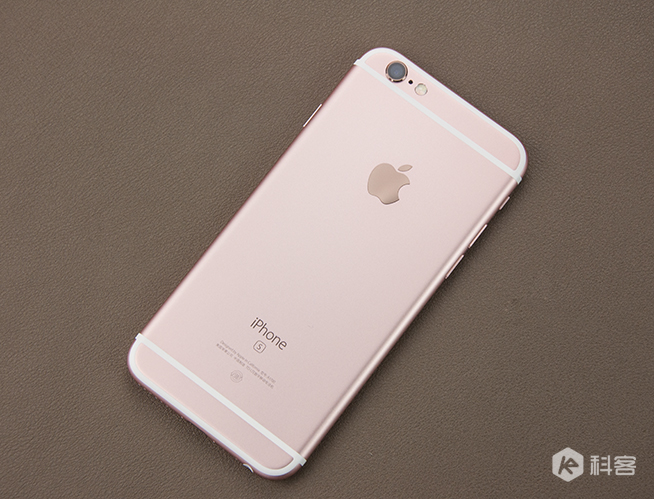 iPhone 6s開箱圖賞：誰(shuí)說粉色就娘炮？