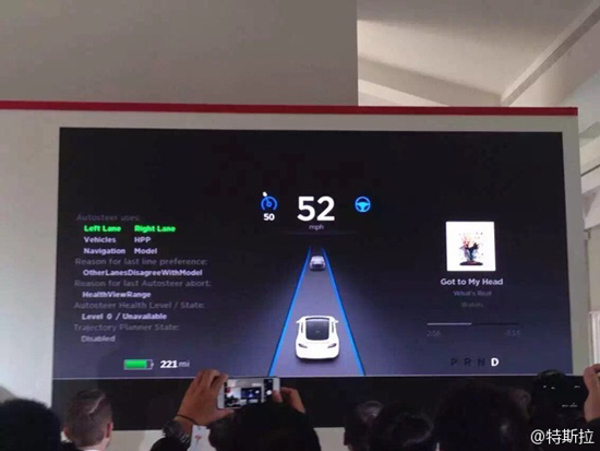 特斯拉自動(dòng)駕駛系統(tǒng)正式在中國(guó)地區(qū)推送！