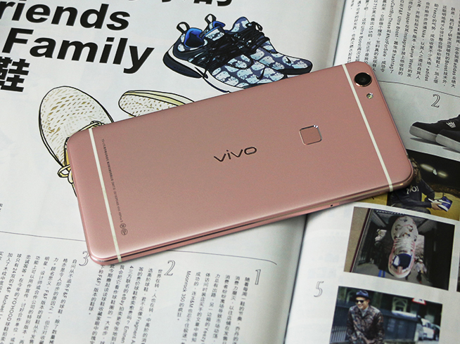 聽歌掃街都可以有 vivo X6 Plus體驗(yàn)評(píng)測(cè)