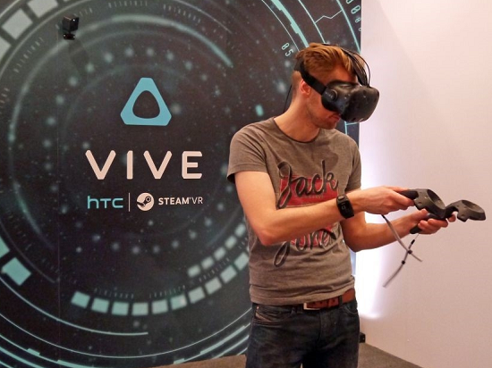 買了HTC Vive？恭喜你還買了一大堆零件