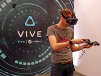 買(mǎi)了HTC Vive？恭喜你還買(mǎi)了一大堆零件