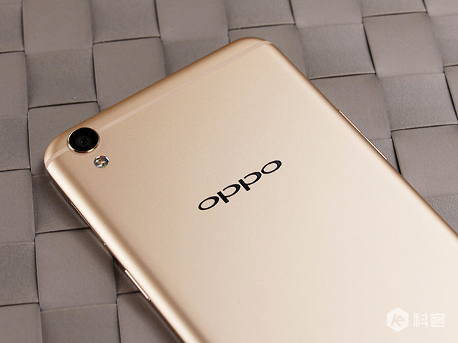 6英寸自拍大器！OPPO R9 Plus上手體驗