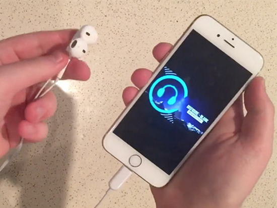 iPhone 7配件再曝光 無(wú)線耳機(jī)確有其事