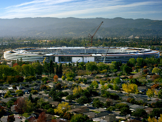 坐在蘋果新總部Apple Park里辦公是種怎樣的體驗？