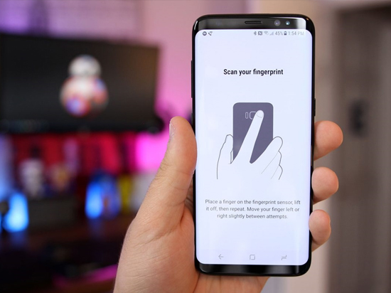 明年也沒(méi)戲？！分析師稱(chēng)三星S9依然沒(méi)有隱藏式指紋識(shí)別