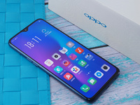 OPPO R17體驗(yàn)評(píng)測(cè)：很潮很skr 漲價(jià)是否值得入手？